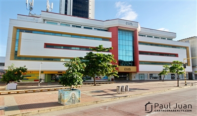  Commercial space